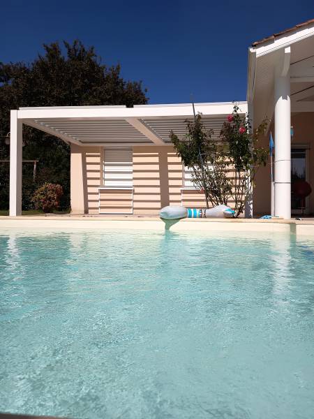 pergola bordeaux
