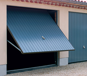 Quelle est la différence entre une porte de garage basculante et une porte de garage sectionnelle ? 